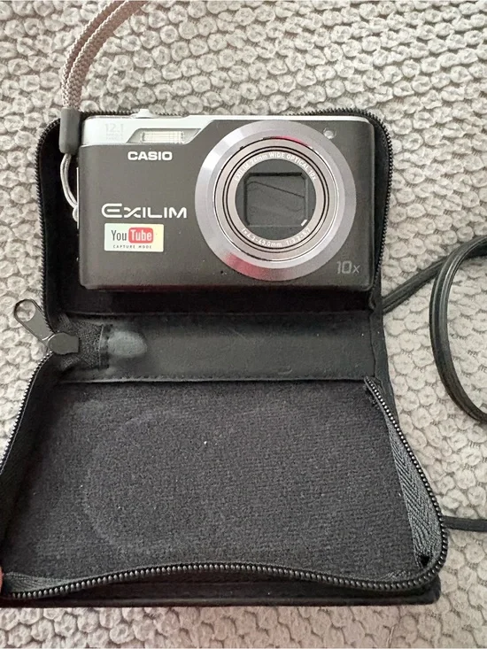 Casio Exilim Black and Silver Compact Digital Camera