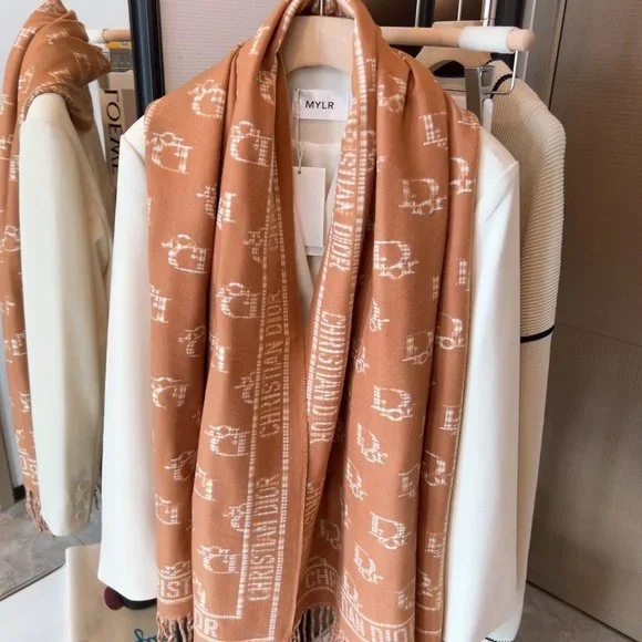 💎✨AUTHENTIC✨💎Dior scarf