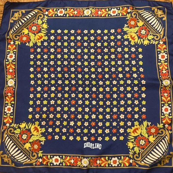 ❗️RARE❗️ Dior ‘Diorling’ 60s Silk Scarf