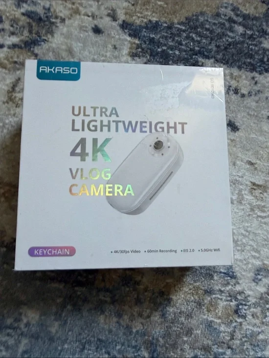 Ultra Lightweight 4K Vlog Camera - White