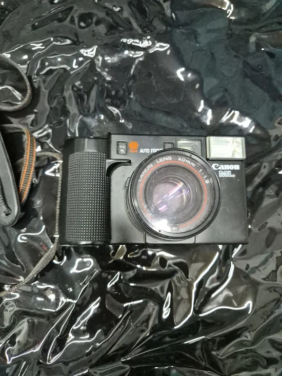 Canon ML 40mm Film Camera in Black