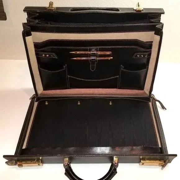💋 Vintage Lorenzo Leather Breicase