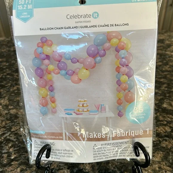 CELEBRATE IT 50 FT BALLOON CHAIN GARLAND NWT