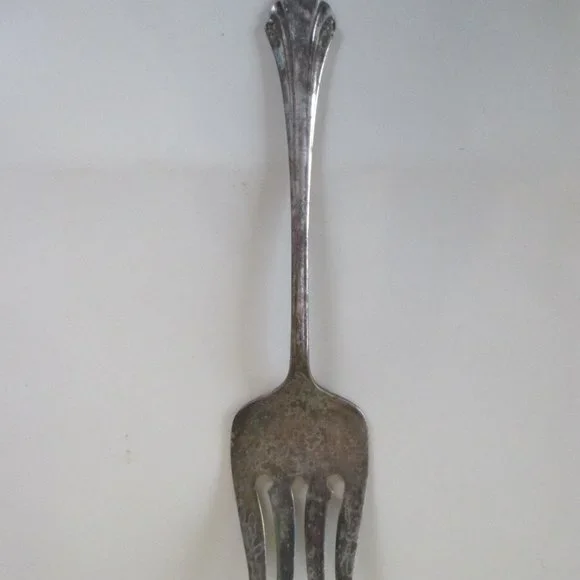 Antique Serving or Meat Fork Silverplate Oneida Canada