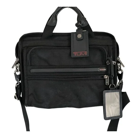 Tumi Deluxe Expandable Shoulder Bag Briefcase Nylon Black 15