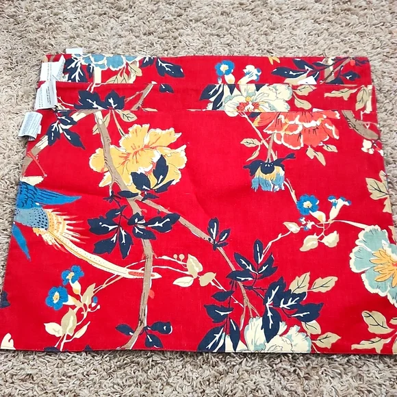 3 pottery barn placemats