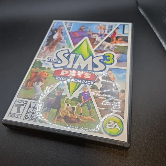 EA The Sims 3 Pets Expansion Pack PC Mac Video Game 2011 Physical Full Set