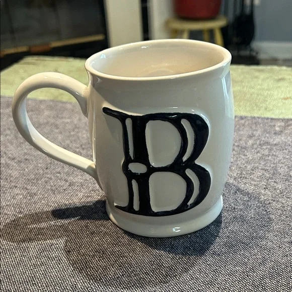 Pottery Barn A–Z Monogram Mug Letter B White Black Initial Coffee Cup