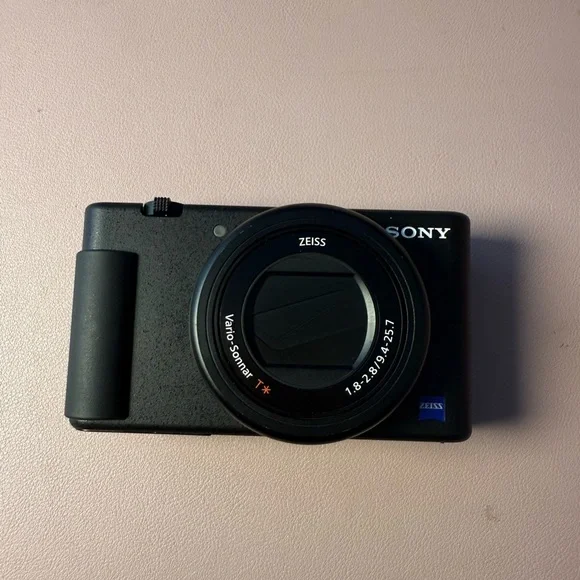 Sony ZV-1 *GENTLY USED* with 3 add’l batteries!