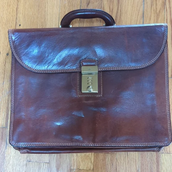 NWOT Authenic The Bridge Brown Leather Briefcase w/ Polished Finish From Italy