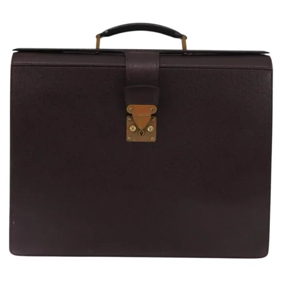 LOUIS VUITTON Taiga Leather Ural Briefcase Acajou