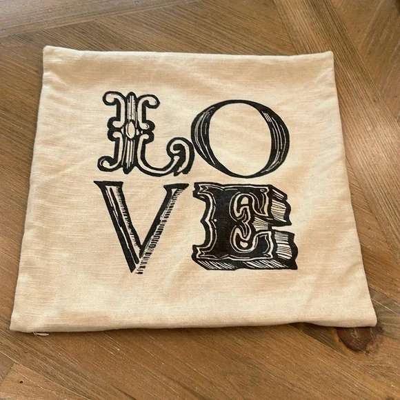 Pottery Barn Pillow Cover