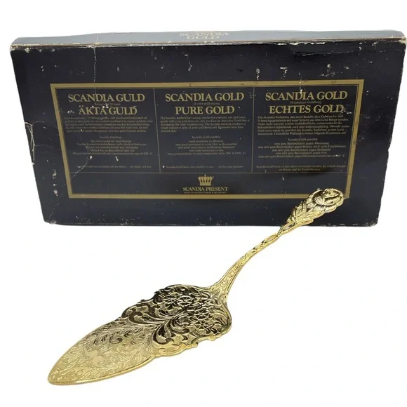 Scandia Gold Cake Knife NWT