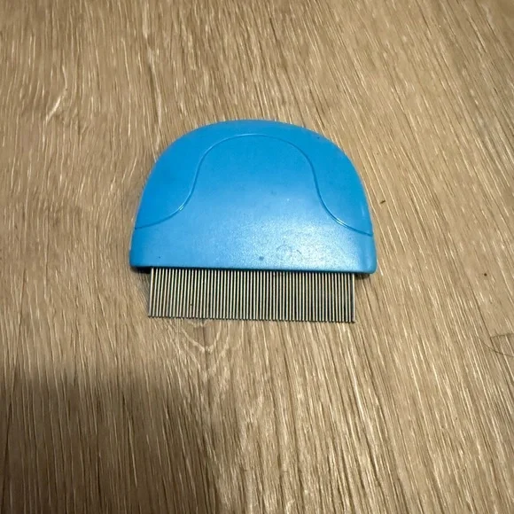 Pet brush/groomer works well