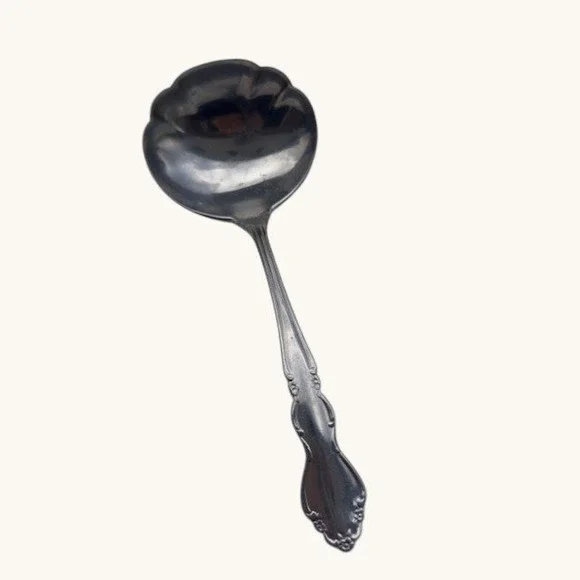 Oneida DOVER Stainless‎ Steel Gravy Ladle Scalloped Shell Bowl Floral Handle