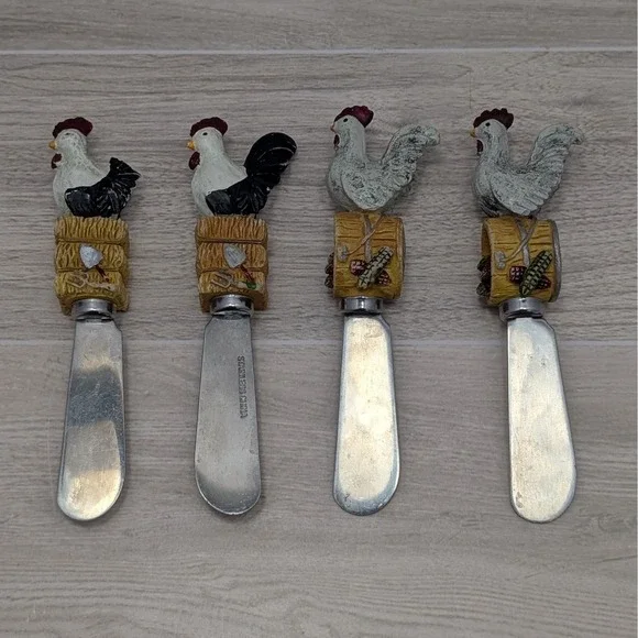 VTG Roosters Chickens Cheese Spreader Knives Farmhouse Kitchen Decor Stainless