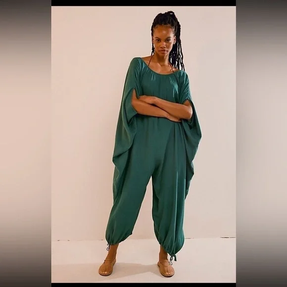 NWOT Free People Milo One-Piece Oversized Dolman Sleeve Linen Viscose Jumpsuit