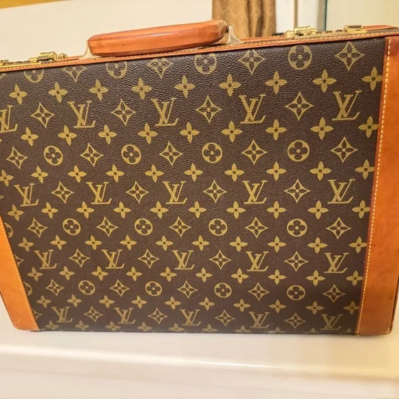 Louis Vuitton Brown and Tan Monogram Briefcase