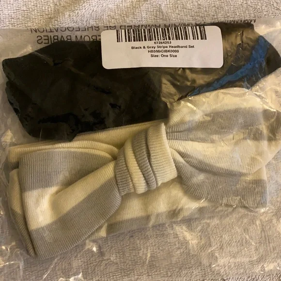 Set of two‎ infant headbands