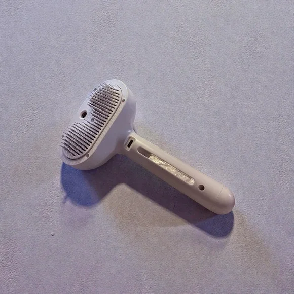 Pet Spray Hair Comb
