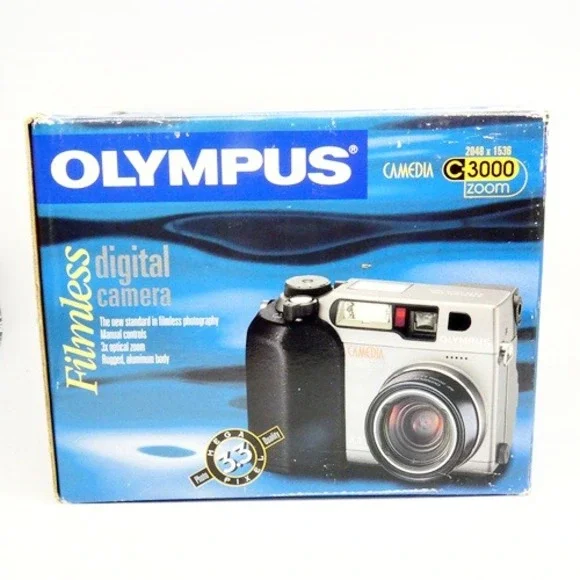 Olympus Camedia C-3000 ZOOM 3.3 MP 3x Optical Zoom With Accessories Fully TESTED