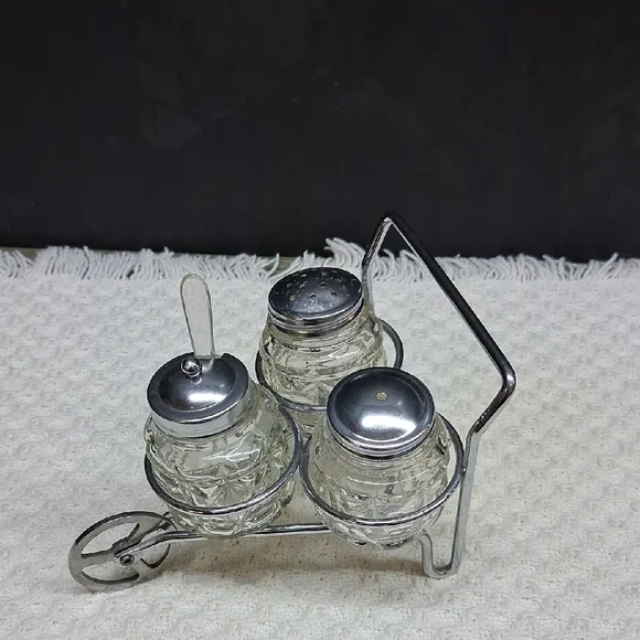 Vintage Anchor Hocking glass and metal wheelbarrow condiment‎ set