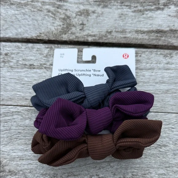 Lululemon Uplifting Bow Scrunchie 3 Pack Shale‎ Blue Java Dramatic Magenta NWT