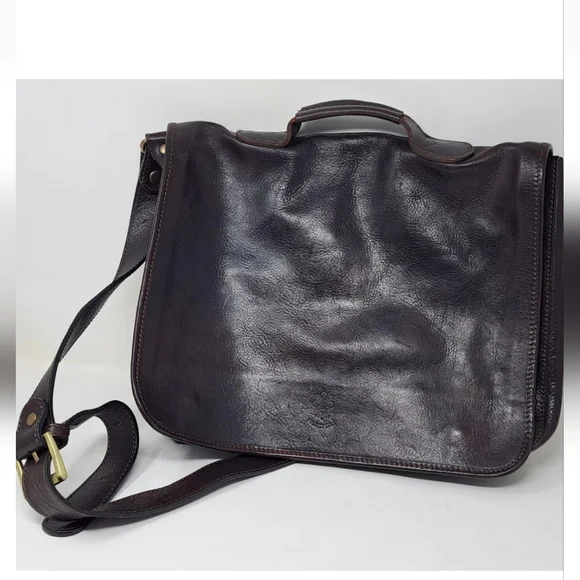 Italian Leather Briefcase - Dark Brown.