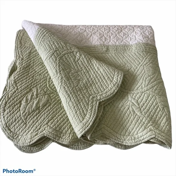 Restoration Hardware King Bedding Quilt Green White Heavyweight Reversible