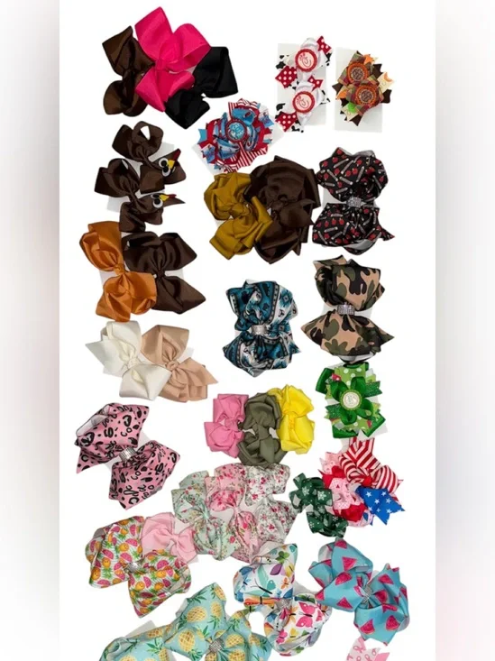Girls array of hair bows. Approximately 40 hair bows and 5 headbands.