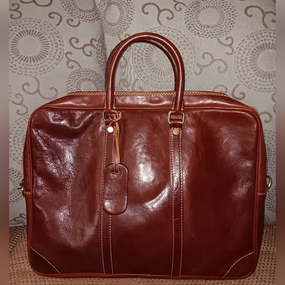 Vera Pelle vintage leather briefcase with long strap