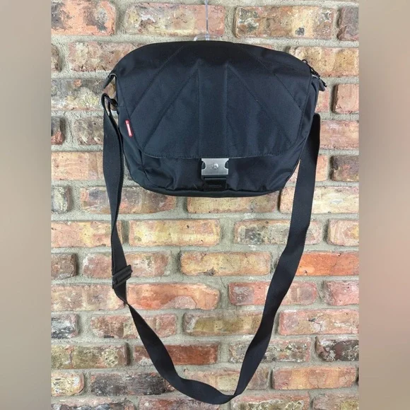 EUC Manfrotto Unica VII messenger bag DSLR camera laptop bag black
