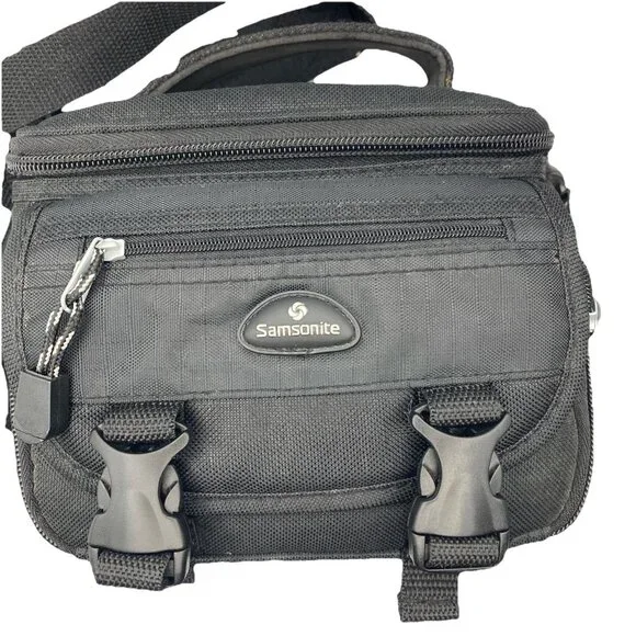 Samsonite Camera Bag Padded Small DSLR Point n Shoot Pockets Strap Black