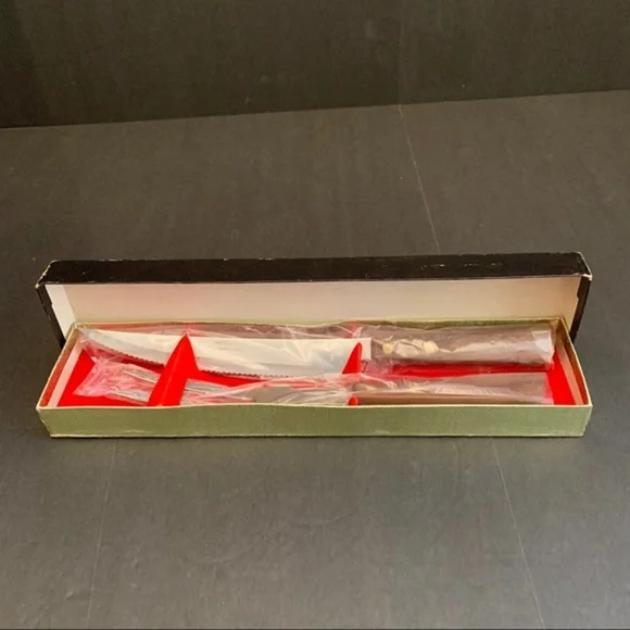 Emdeko Stainless Steel serated knife fork set