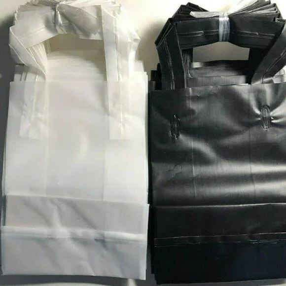 ❄️ White Plastic Gift Bags with Handles - 50 Count (7