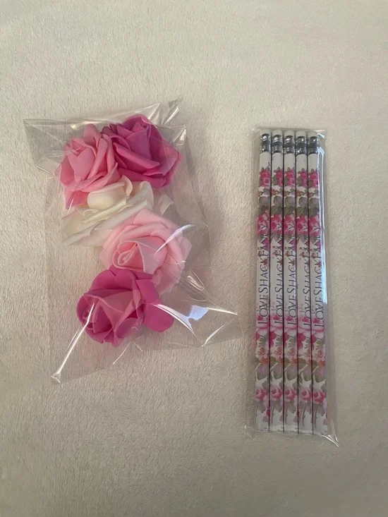 Floral Pink Pencil Set