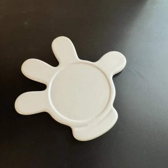 Disney‎ Mickey Mouse Trivet Spoon Rest Utensil Holder Hand Glove Thailand