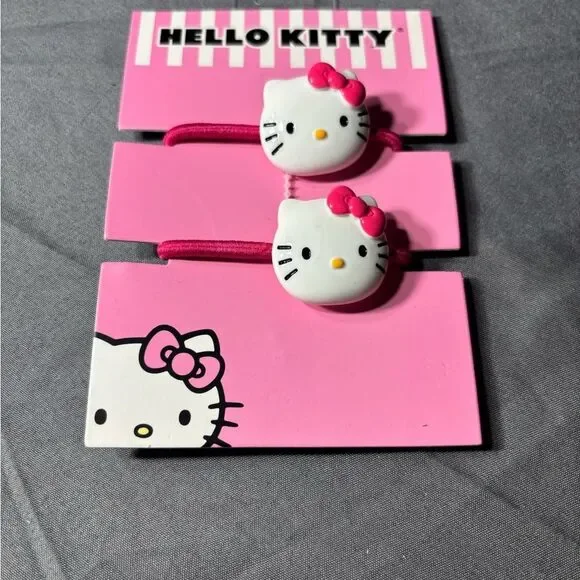 Hello Kitty White and Pink Hair Clips