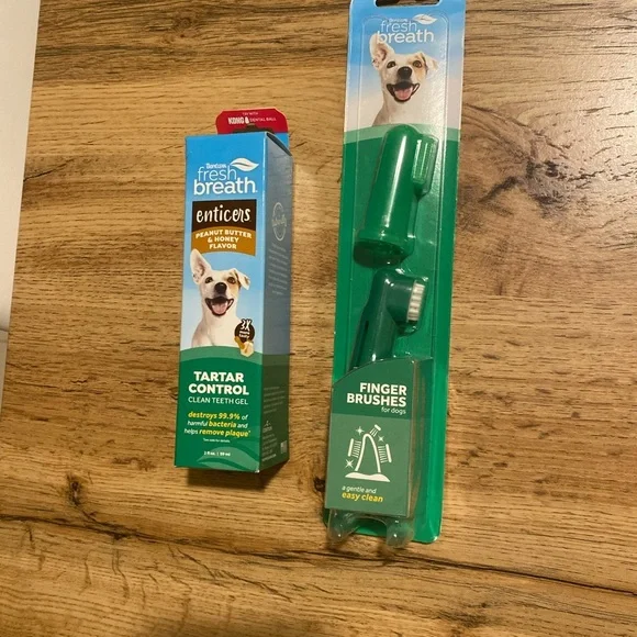 Dog Dental Kit – Tartar Control Gel + Finger Brushes – New