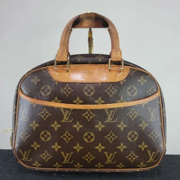 •LOUIS VUITTON• Monogram Trouville handbag
