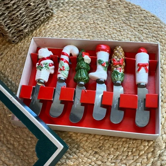 Vintage Holiday Christmas Spreaders