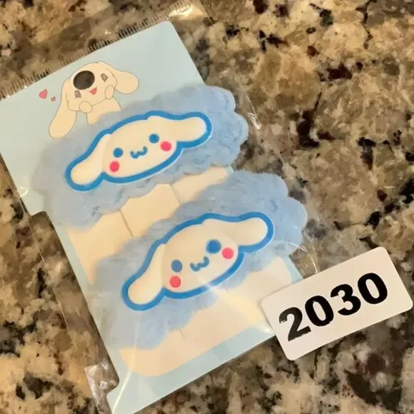 2030 Sanrio Set of 2 Fuzzy Hair Clips