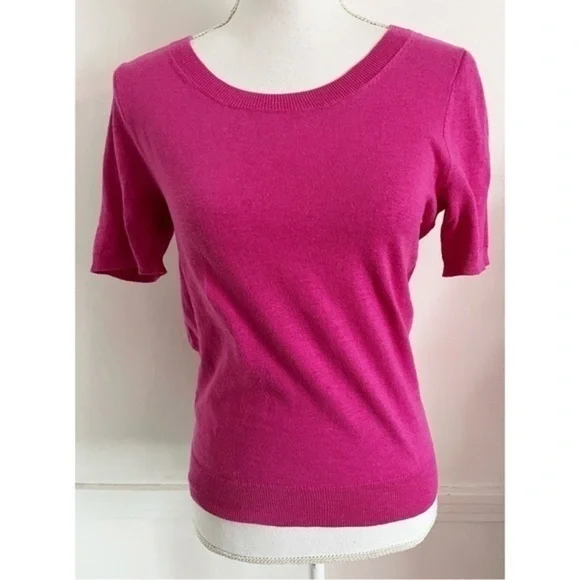 J. Crew • Medium Pink Crew Neck Short Sleeve Sweater