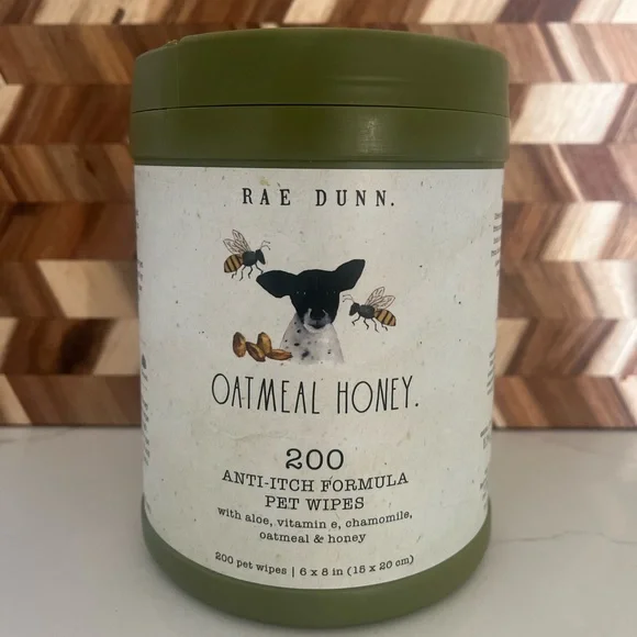 NWT Rae Dunn Oatmeal Honey Pet Wipes 200 count