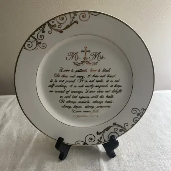 Urllinz Best Anniversary Wedding Gifts for Couples 9 INCH, Mr&Mrs Plate