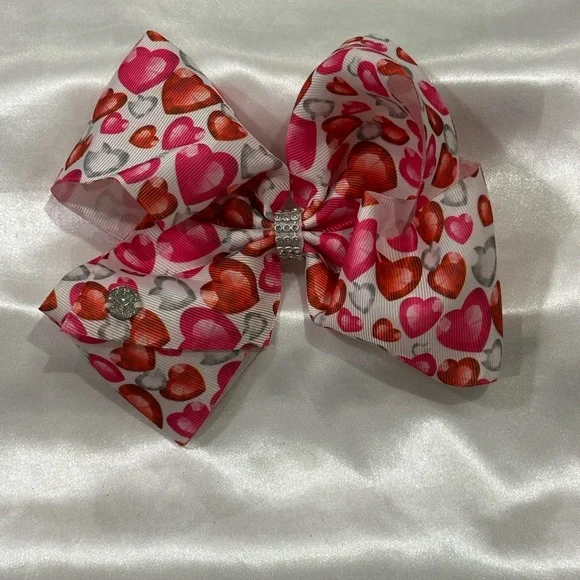 Heart Pattern Hair Bow - bundle 2+ and save on shipping