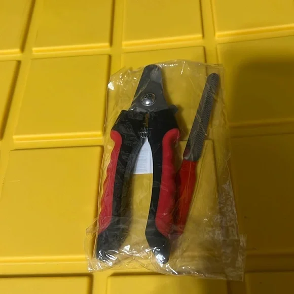 DOG NAIL TRIMMER WITH FILE