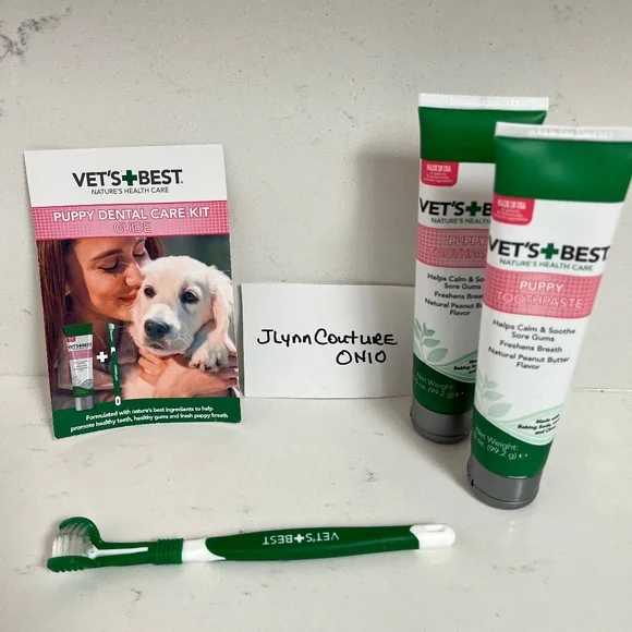 Vet's Best Dog Toothbrush & Toothpaste Kit - Dog Teeth Cleaning 3.5oz PB flavor