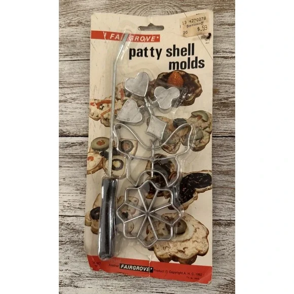 Fairgrove Patty Shell Set Rosette No.187 Party Pastries Tarts‎ Vintage 1982 NEW!