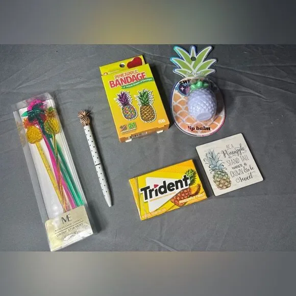 6 pc New Pineapple Theme Bundle NWT